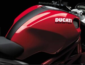 La saga Ducati Monster