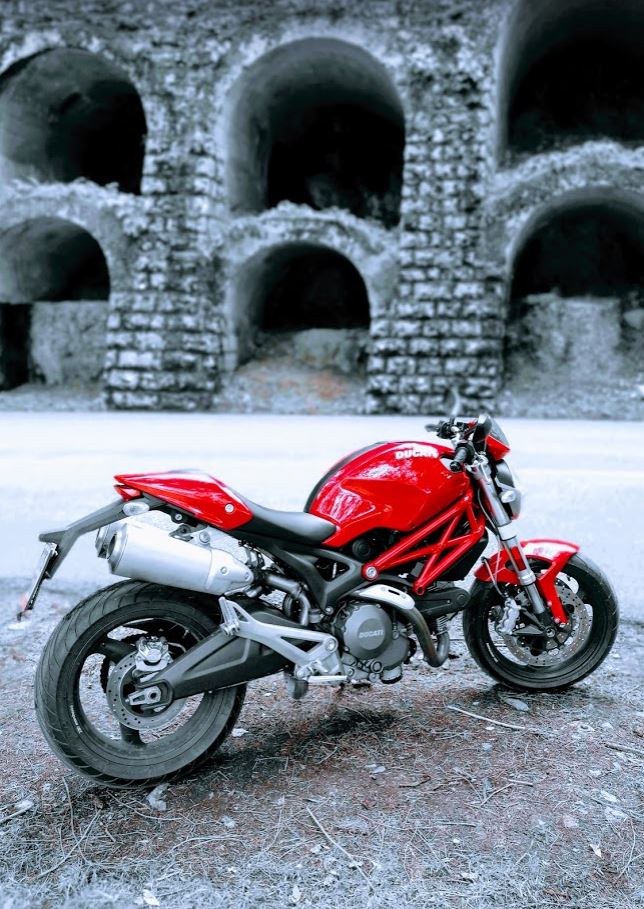 Retroprueba: Ducati Monster 696
